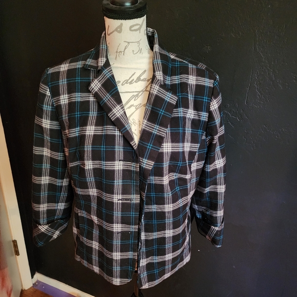 Dress Barn Jackets & Blazers - Vintage style Dress Barn blazer Size L